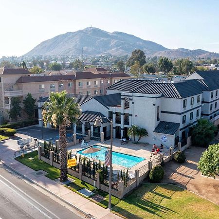 Mainstay Suites Moreno Valley Near March Air Reserve Base Экстерьер фото